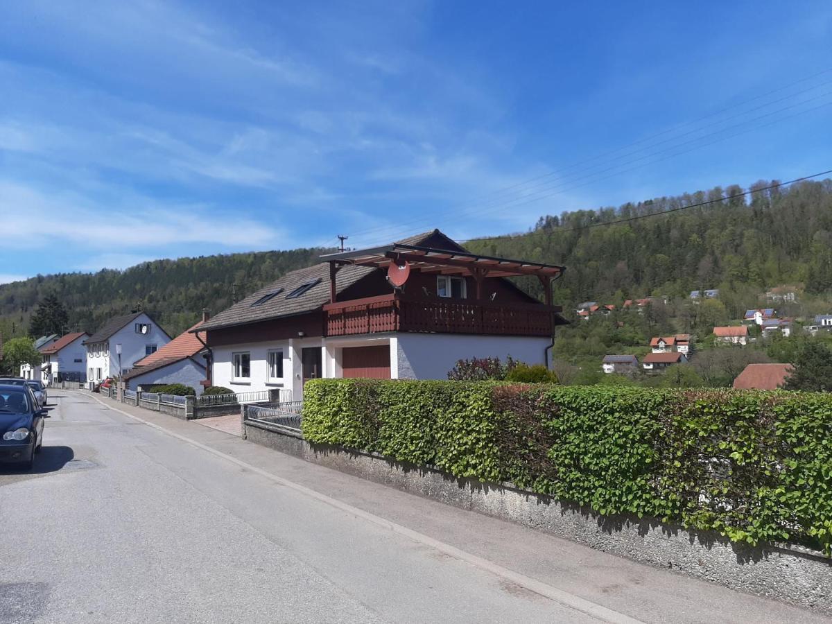 Privates Zimmer In Unterkunft Mit Glatttal Blick In Wasserschloss Nahe Sulz am Neckar Exterior photo